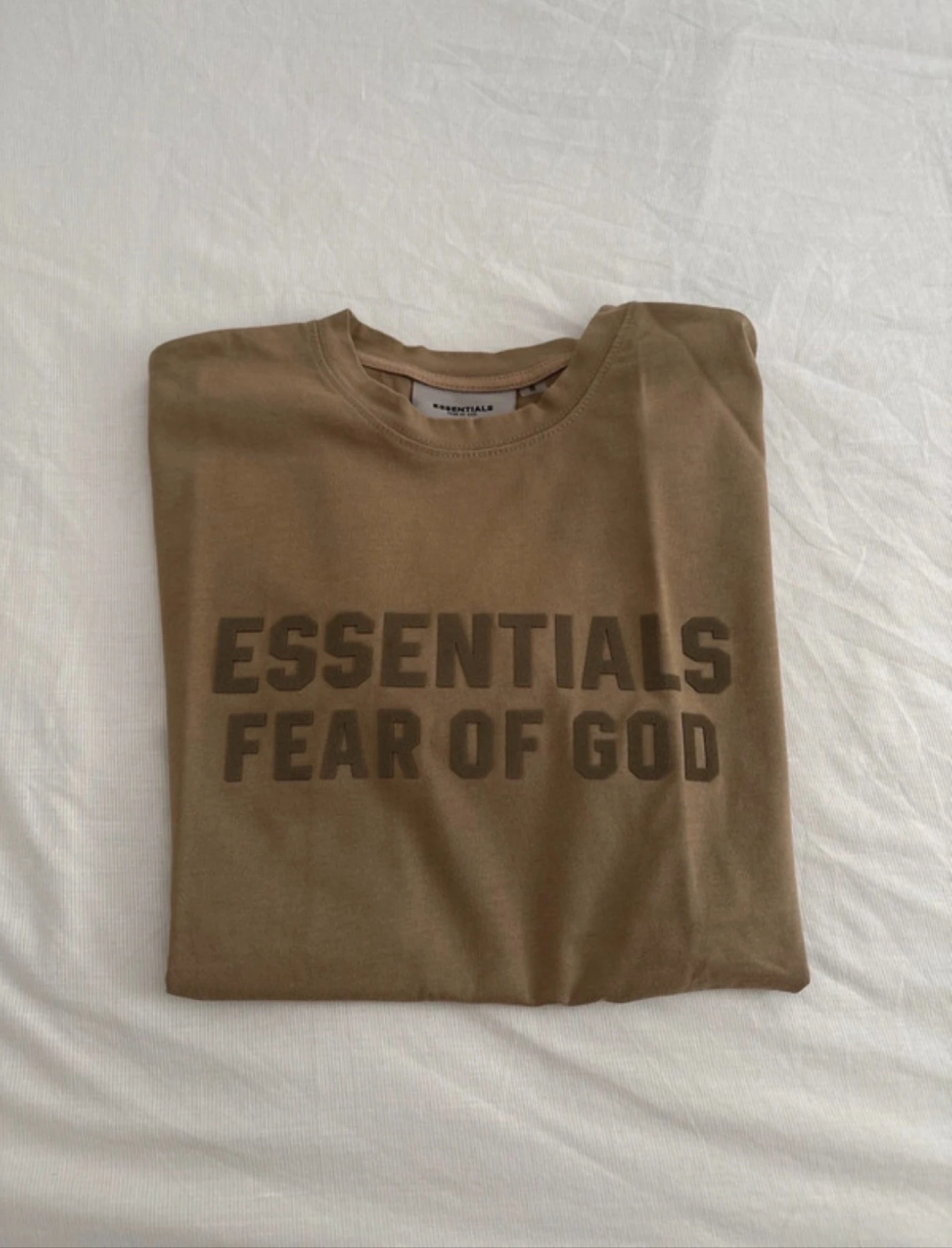 Camiseta Essentials – photo 5